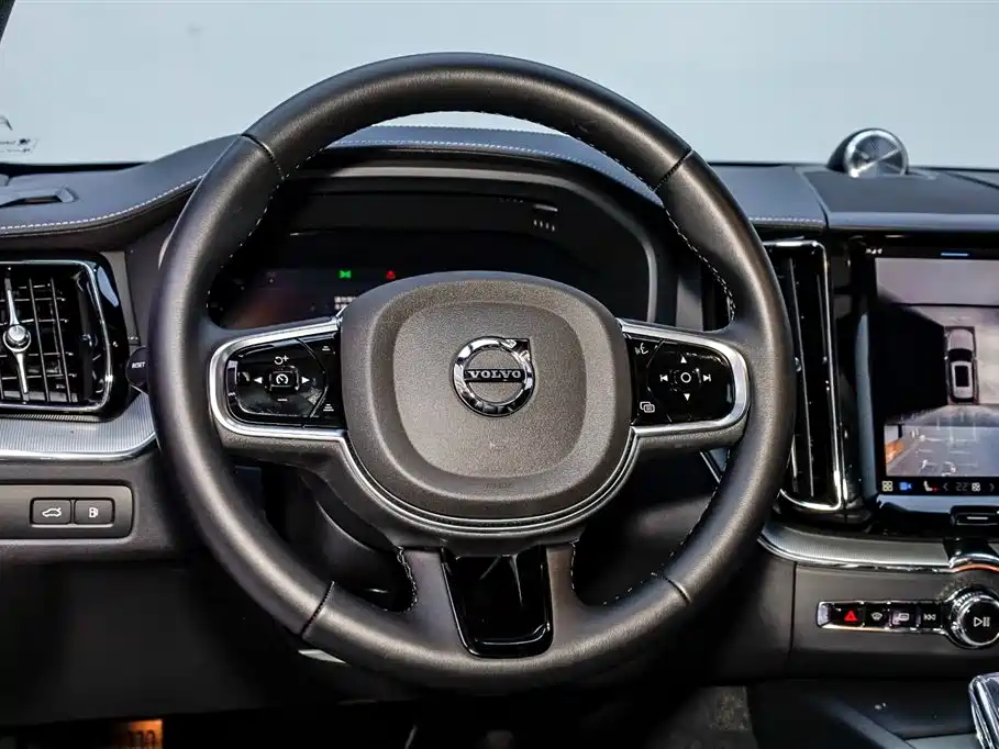Volvo XC60 PHEV 2024 — фото 23