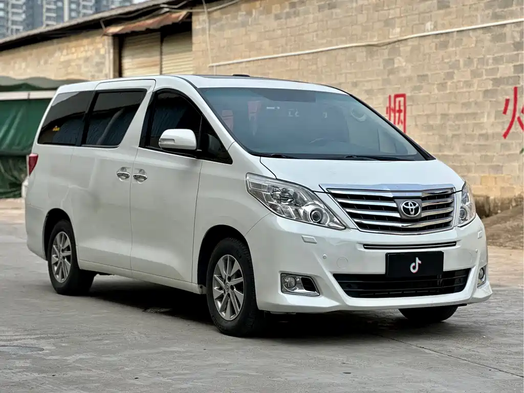 Toyota Alphard 2014 — фото 3