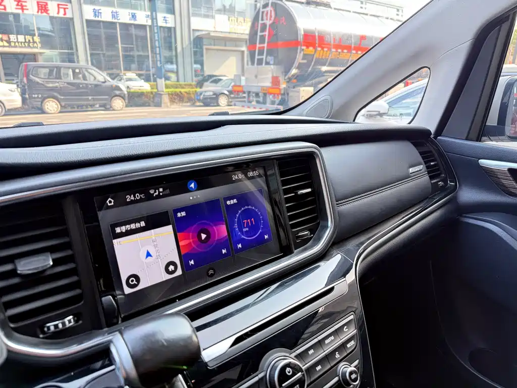GAC Motor Trumpchi M8 2019 — фото 18