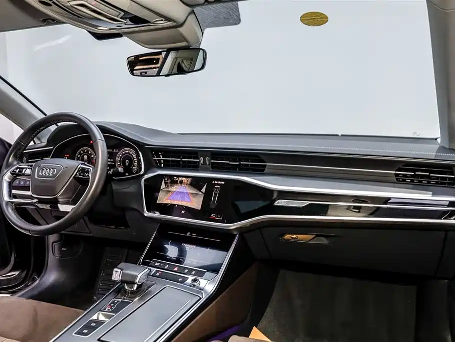 Audi A7L 2024 — фото 20
