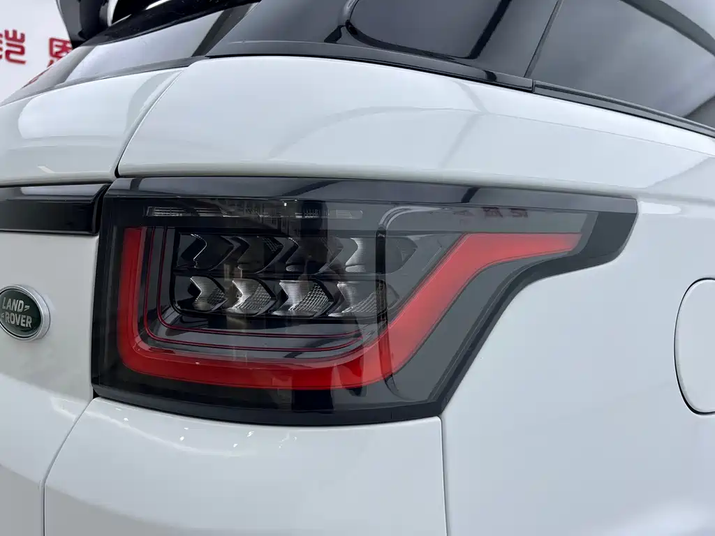 Land Rover Sport 2018 — фото 28