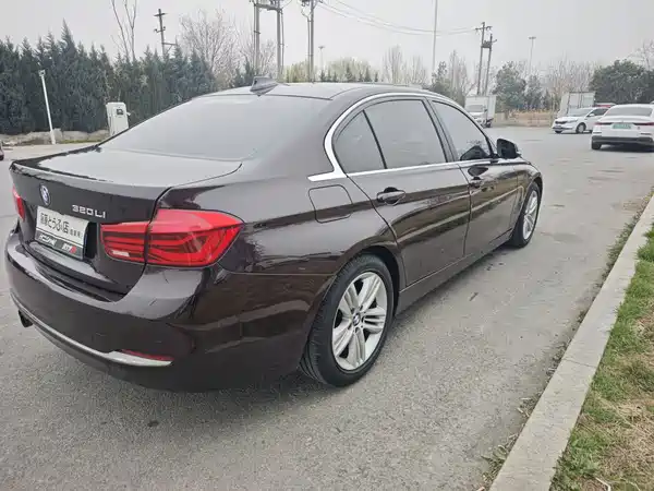 BMW 3 Series 2017