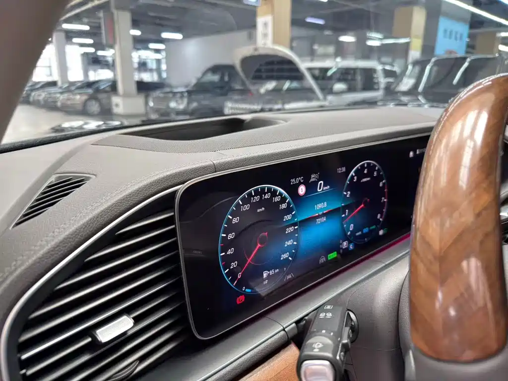 Mercedes-Benz GLS 2020 — фото 10