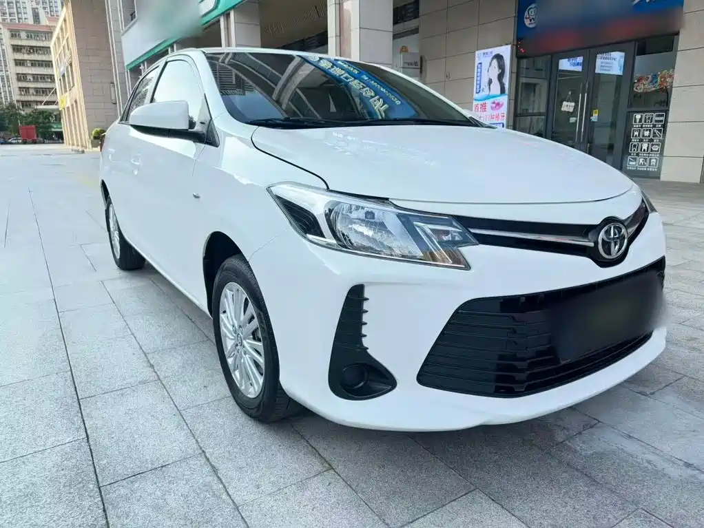 Toyota Vios 2023 — фото 4