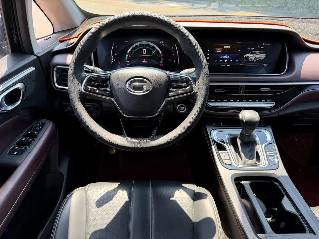 GAC Motor Trumpchi M6 2021 — фото 15