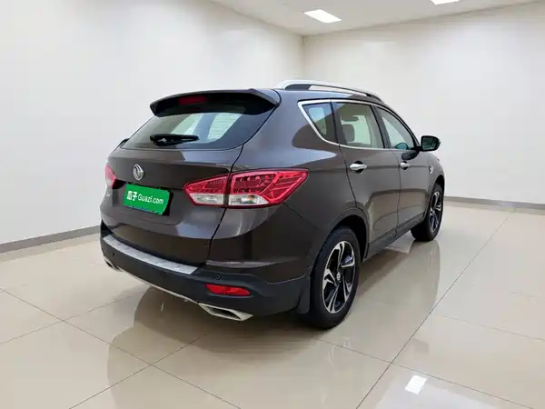 Dongfeng Fengshen AX7 2017
