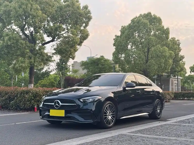 Mercedes-Benz C-Class 2023