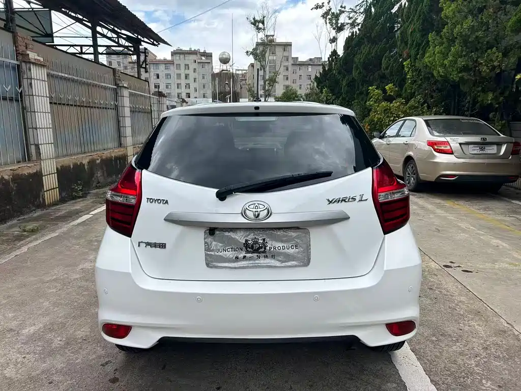 Toyota Yaris L 2018