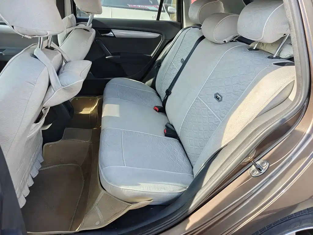 Volkswagen Gran Lavida 2013