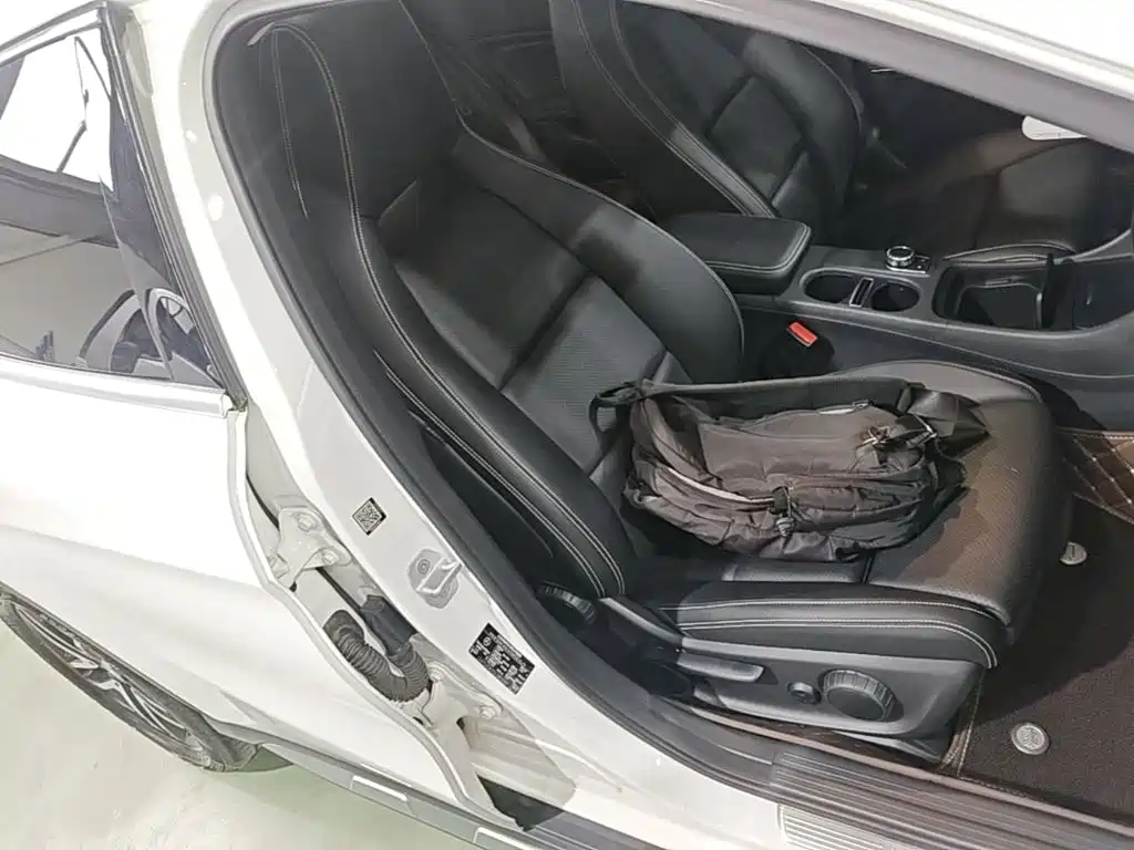 Mercedes-Benz GLA 2016 — фото 17