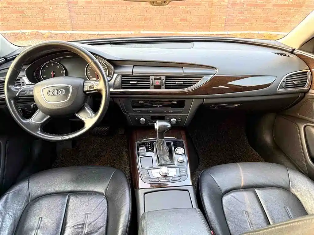 Audi A6L 2015 — фото 8