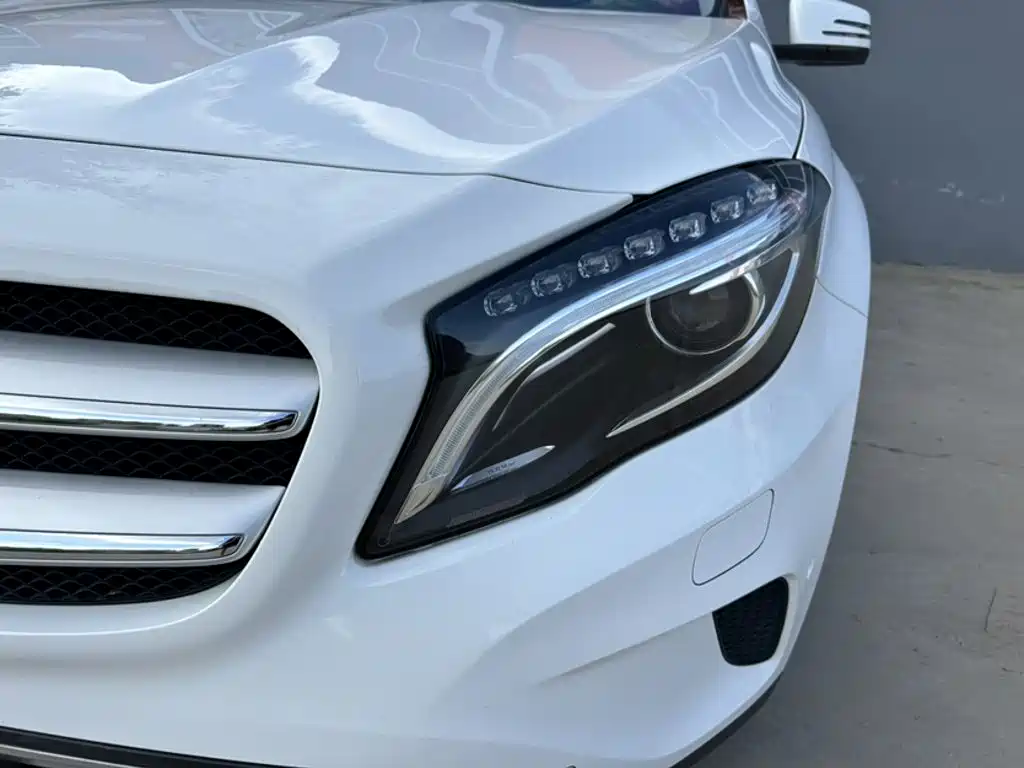 Mercedes-Benz GLA 2016 — фото 16