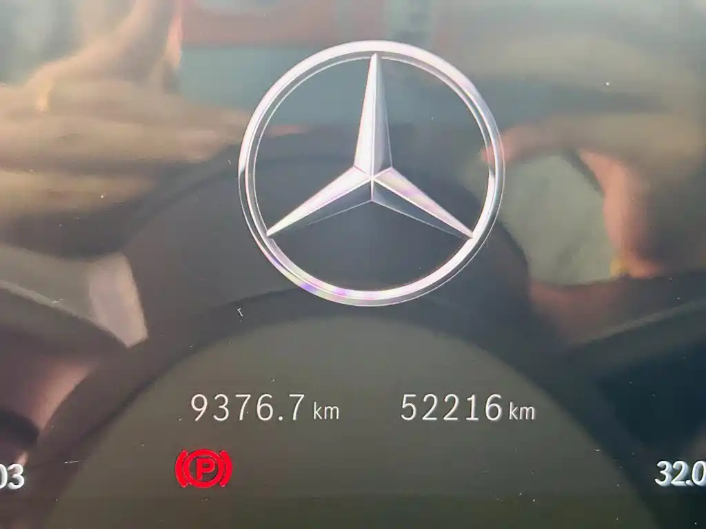 Mercedes-Benz C-Class 2023 — фото 16