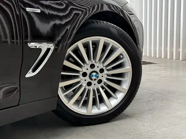 BMW 3 Series GT 2015