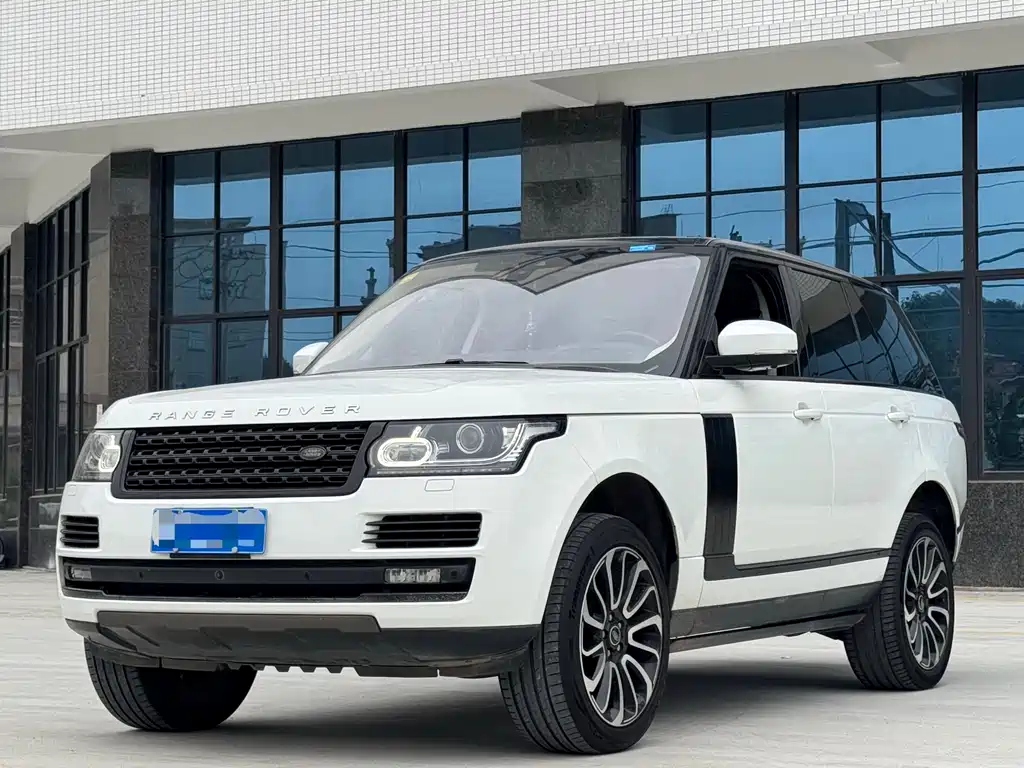 Land Rover Range Rover 2018 — фото 1