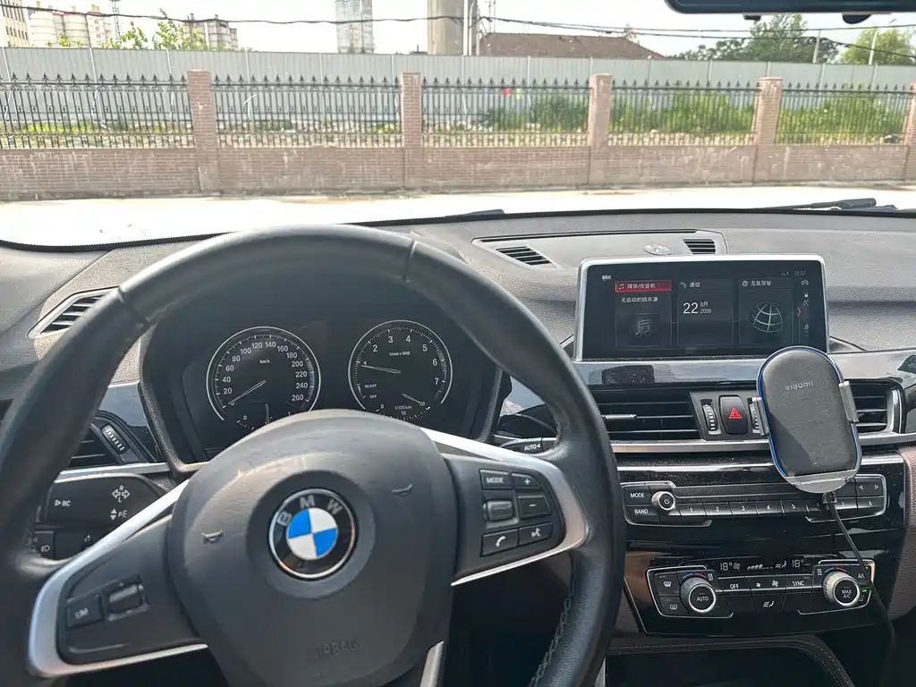 BMW X2 2020 — фото 9