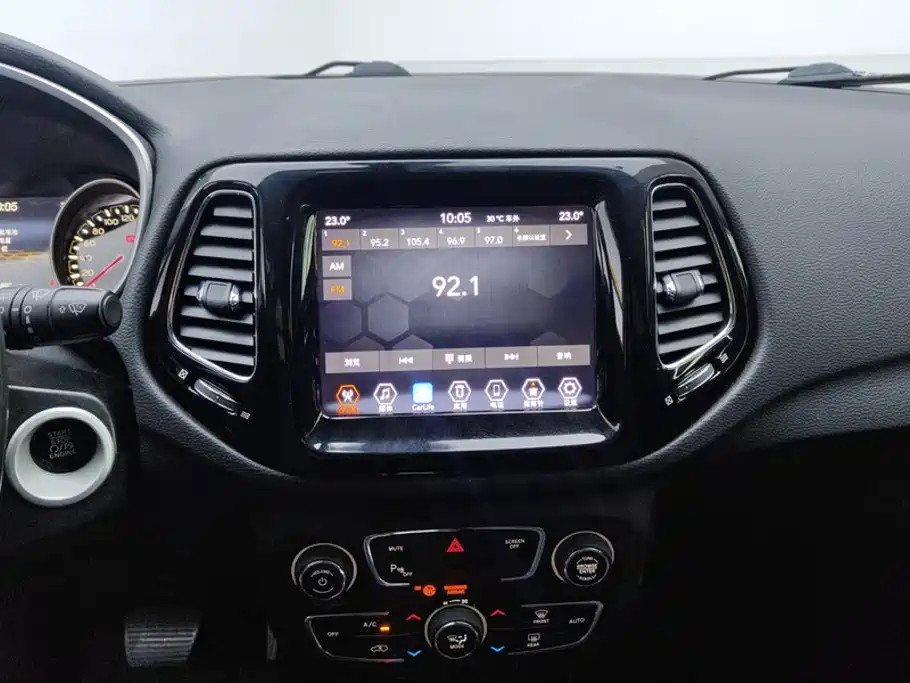 Jeep Compass 2020 — фото 13