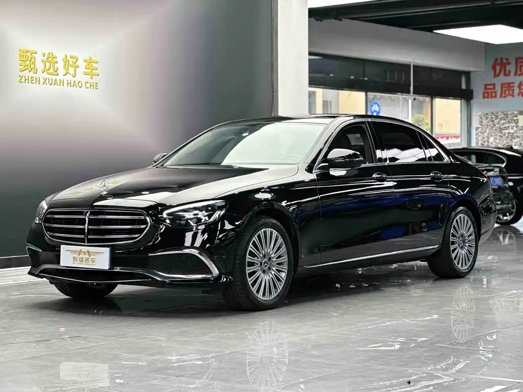 Mercedes-Benz E-Class 2023 — фото 1