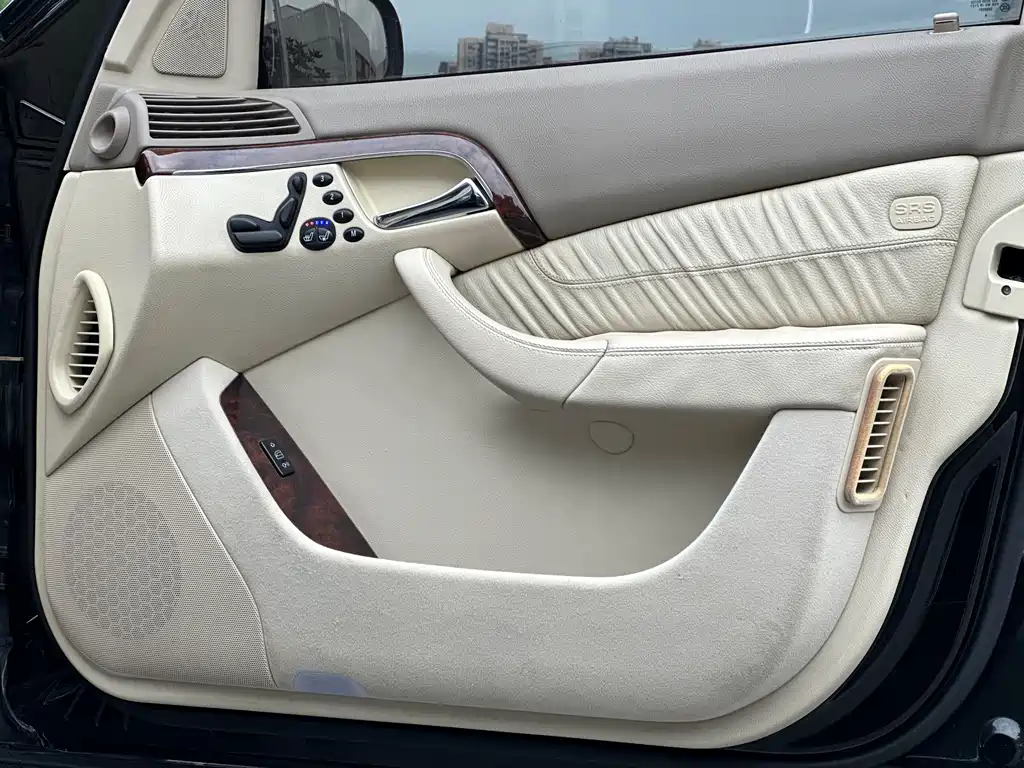 Mercedes-Benz S-Class 2005 — фото 13