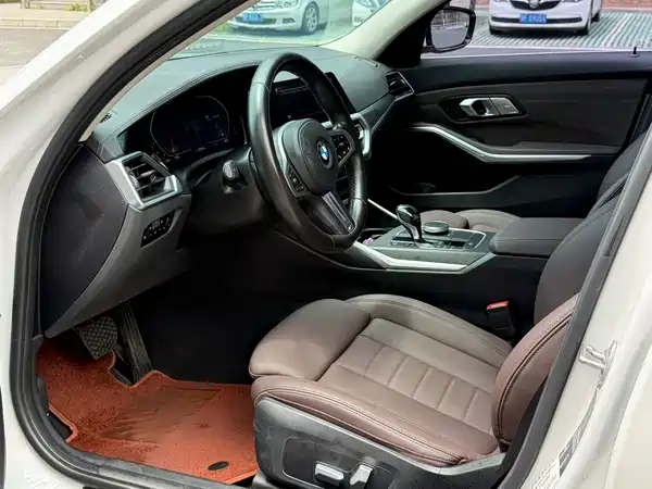 BMW 3 Series 2020