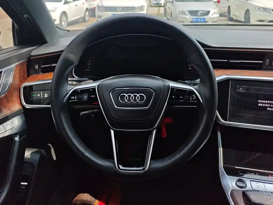 Audi A6L 2023 — фото 15