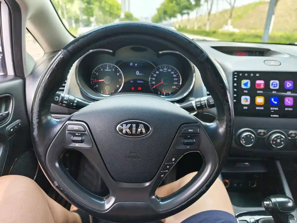 Kia K3 2017