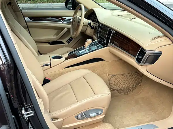 Porsche Panamera 2010
