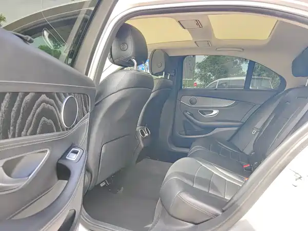 Mercedes-Benz C-Class 2015