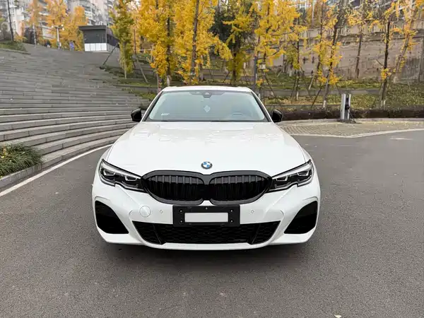 BMW 3 Series 2022