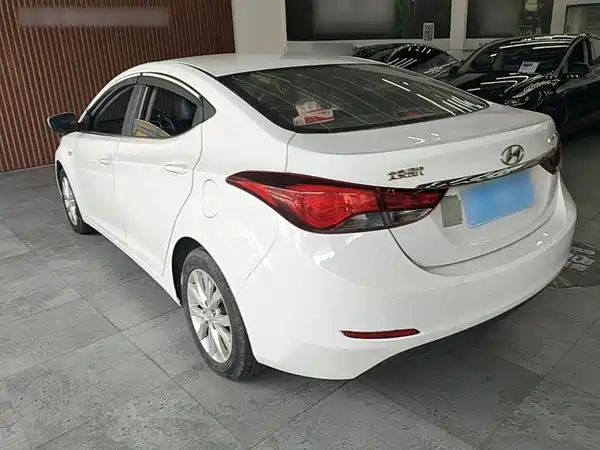 Hyundai Elantra Langdong 2016
