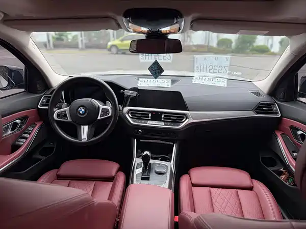 BMW 3 Series 2022