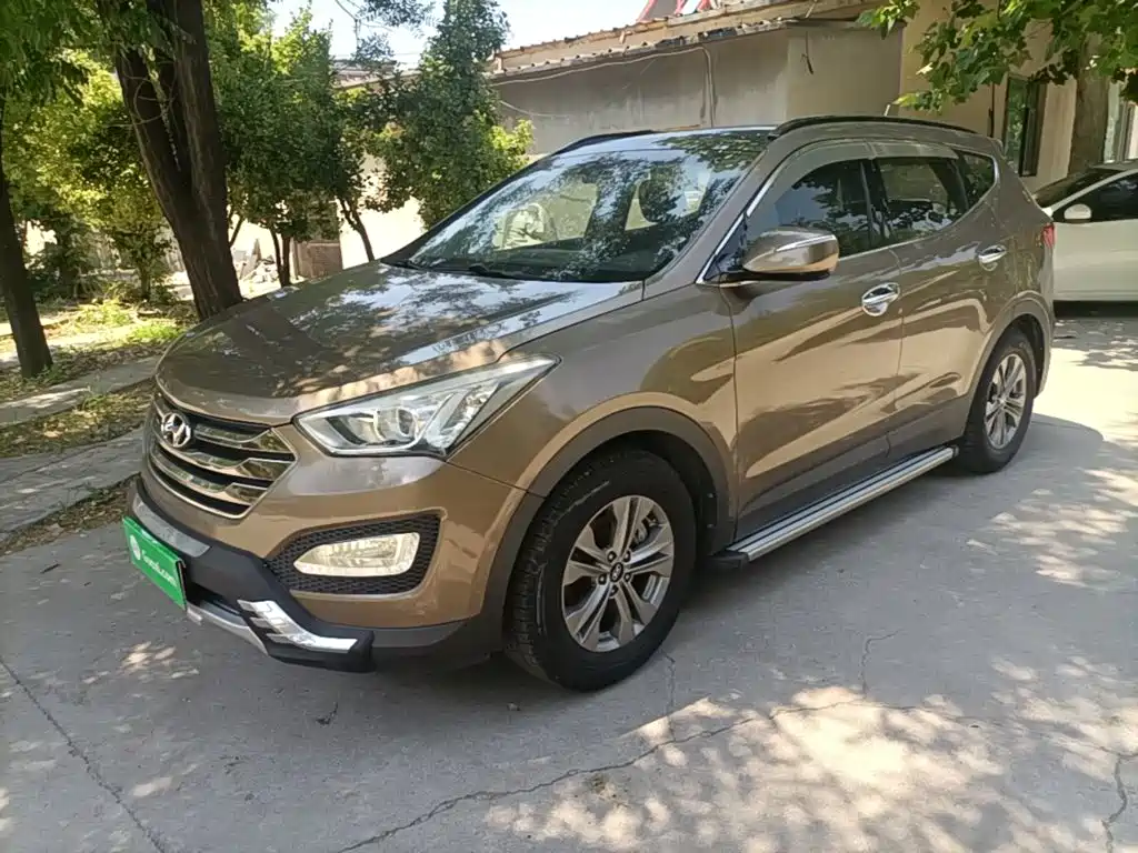 Hyundai Santa Fe 2014 — фото 2