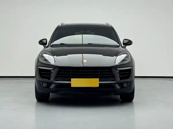 Porsche Macan 2015