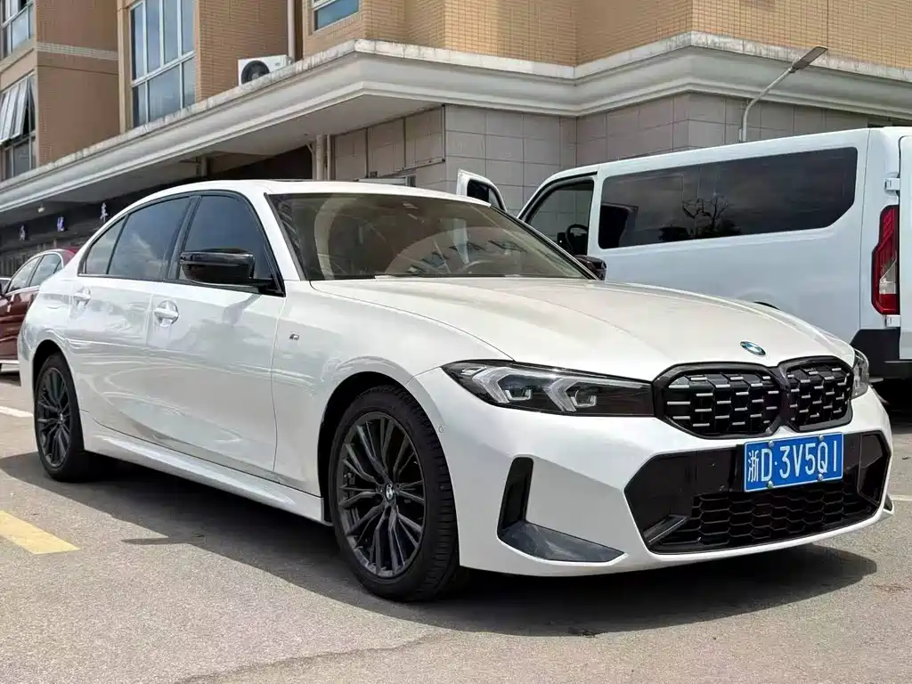 BMW 3 Series 2024
