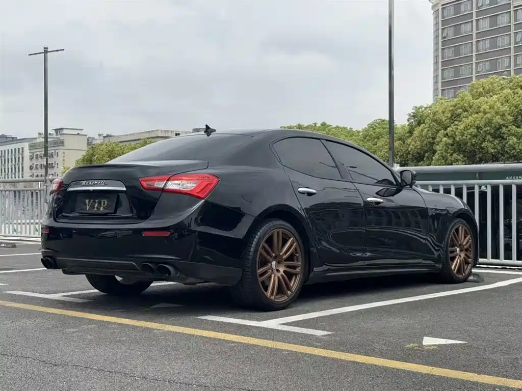 Maserati Ghibli 2015 — фото 8