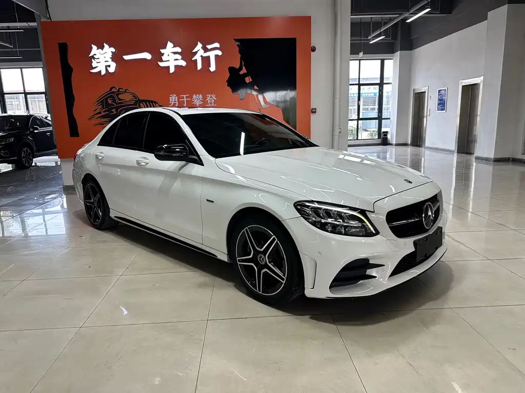 Mercedes-Benz C-Class 2021 — фото 2