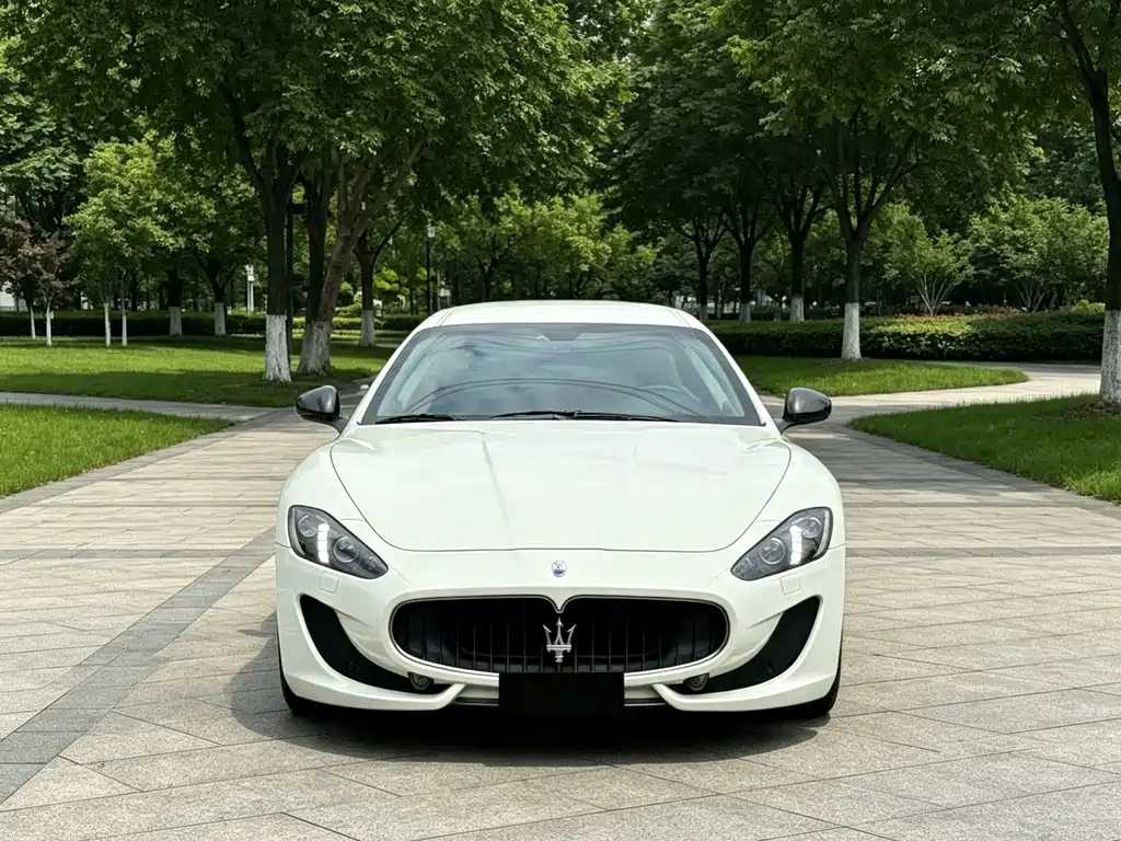 Maserati Granturismo 2017 — фото 2