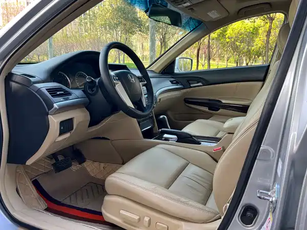 Honda Accord 2010
