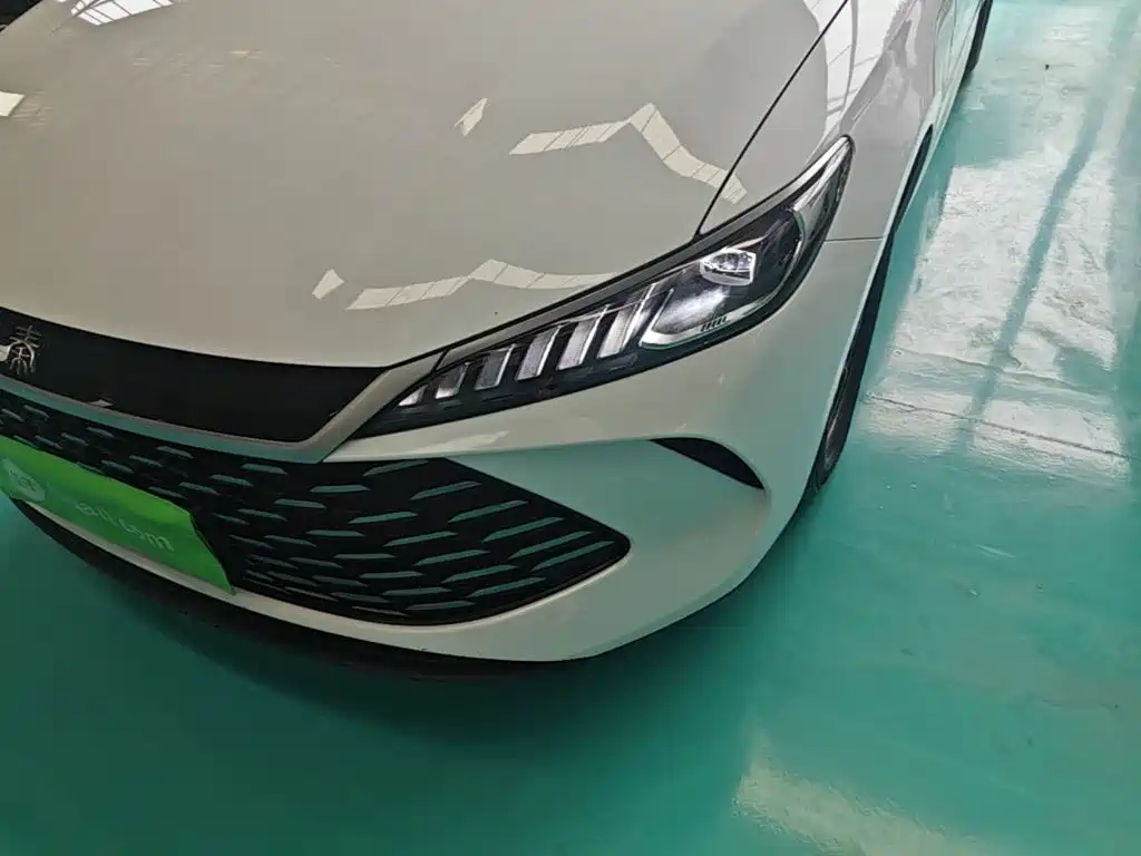 BYD Qin PLUS 2025 — фото 24