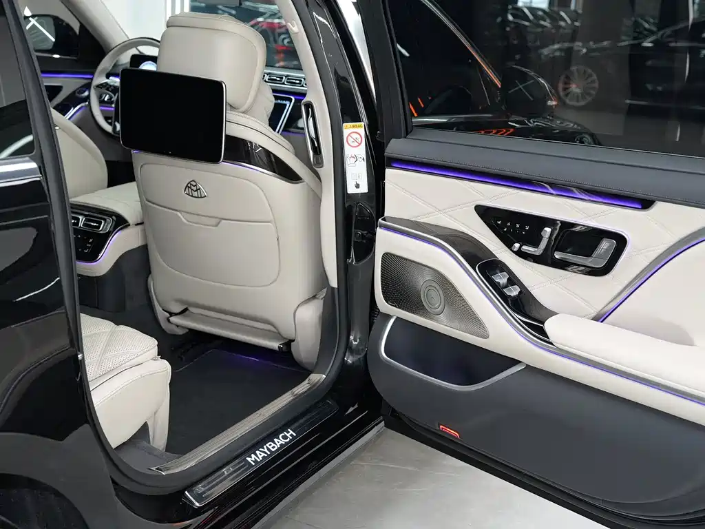 Mercedes-Benz Maybach S-Class 2024 — фото 15