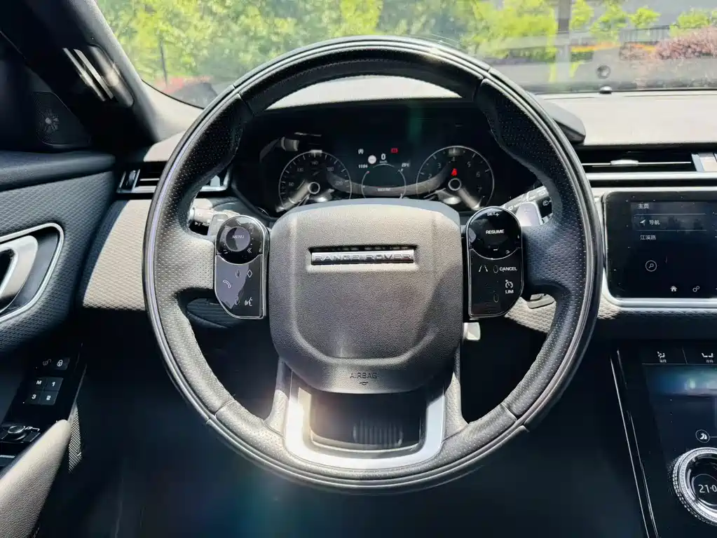 Land Rover Velar 2021 — фото 9