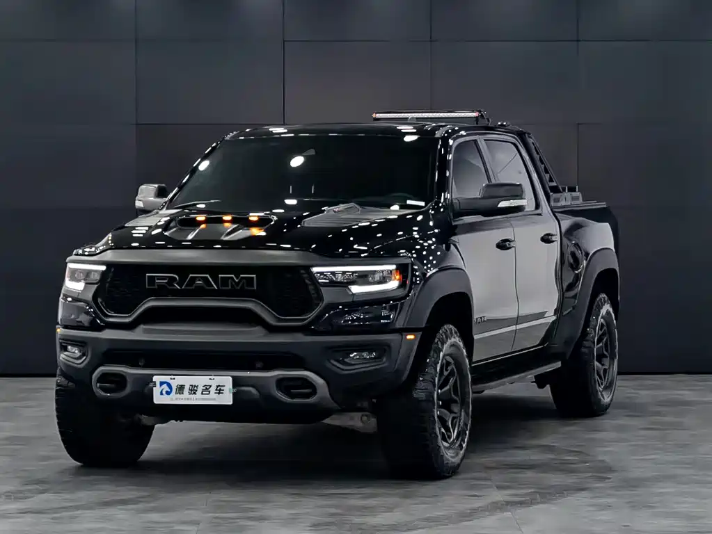 RAM Trucks 2023 — фото 1