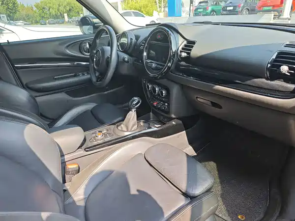 MINI Clubman 2019