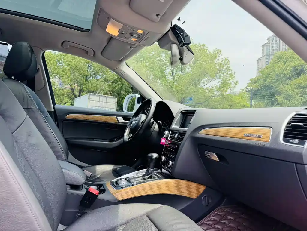 Audi Q5 2016 — фото 10