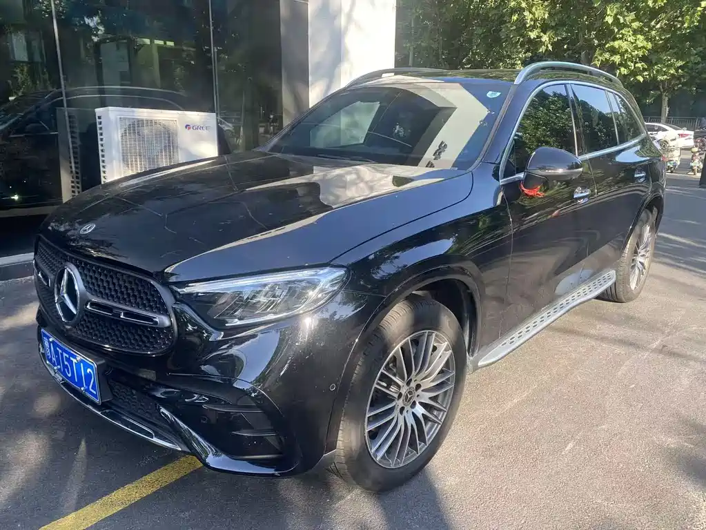 Mercedes-Benz GLC 2024