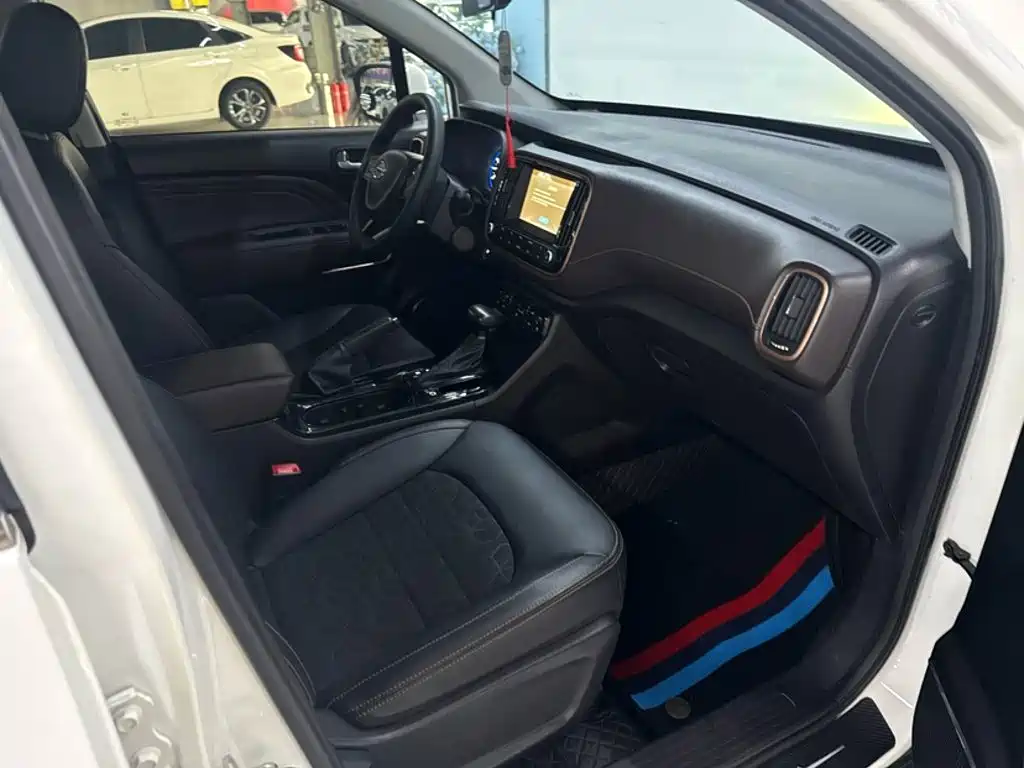 GAC Trumpchi GS3 2020 — фото 2