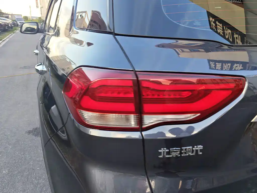 Hyundai ix35 2018 — фото 10