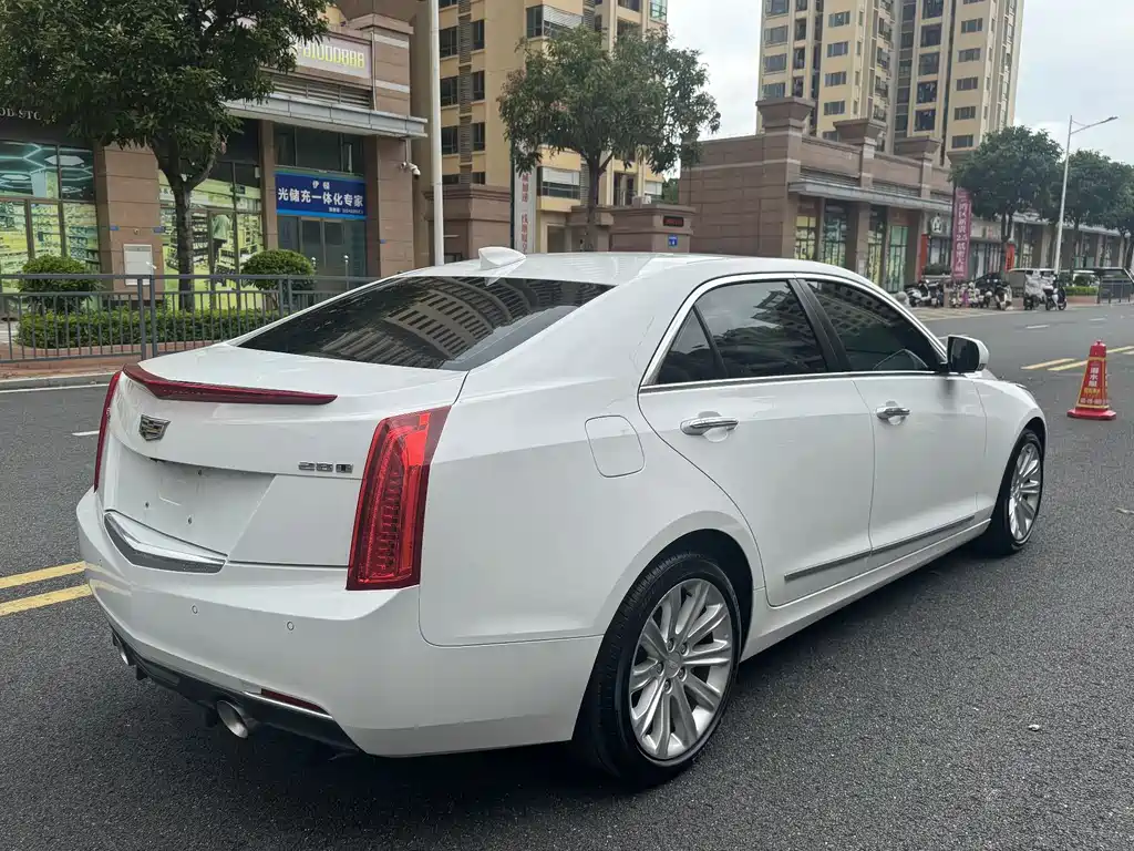 Cadillac ATS-L 2018 — фото 5