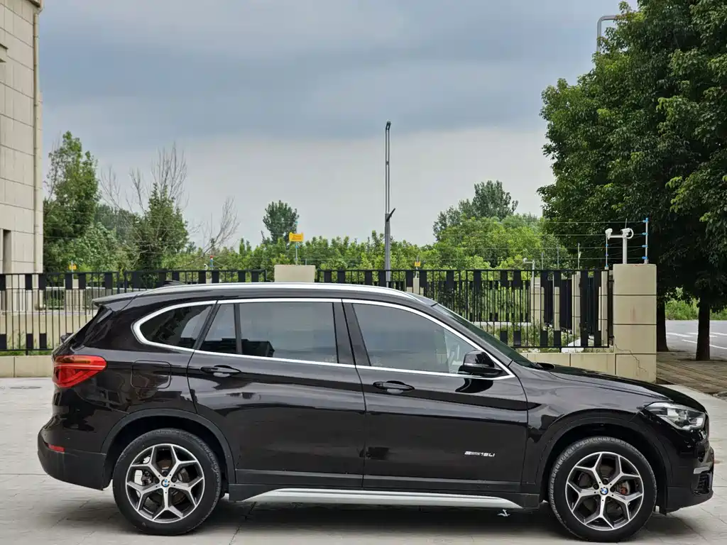 BMW X1 2018 — фото 4