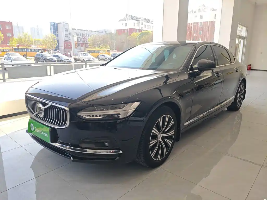 Volvo S90 2021 — фото 1